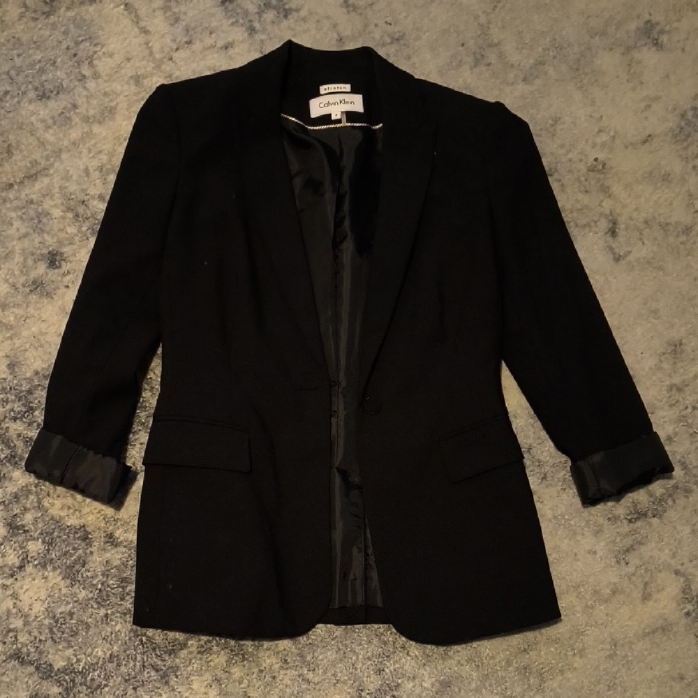 Calvin Klein Women's Elegant Black Suit Jacket